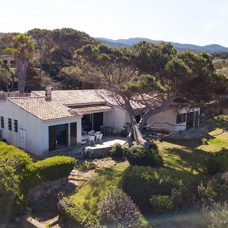 Magdalena - Seafront Villa, Private Path To Coti-Chiavari (Corsica)
