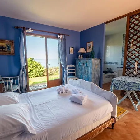 Magdalena - Seafront Villa, Private Path To * Coti-Chiavari (Corsica)