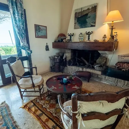 Вилла Magdalena - Seafront Villa, Private Path To